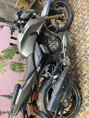 2018 TVS Apache RTR 200 4V, photo 4