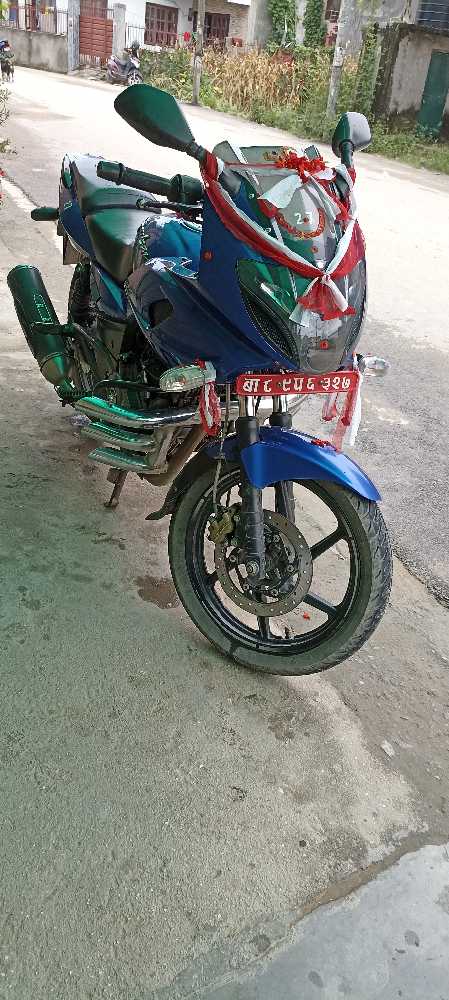 2018 Bajaj Plusar 150, photo 2