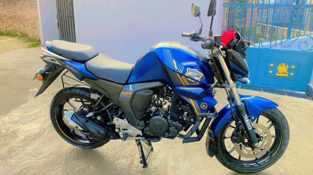 2022 Yamaha FZS, photo 3