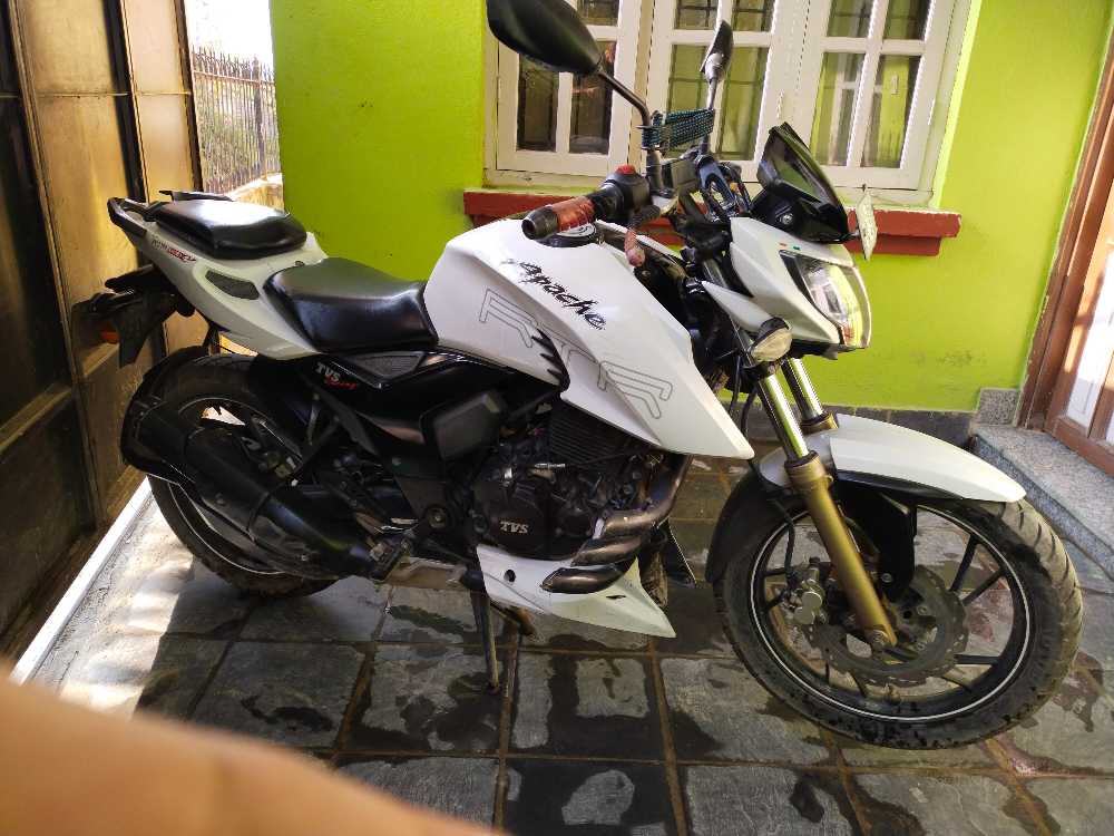2018 TVS Apache RTR 200 4V, photo 4