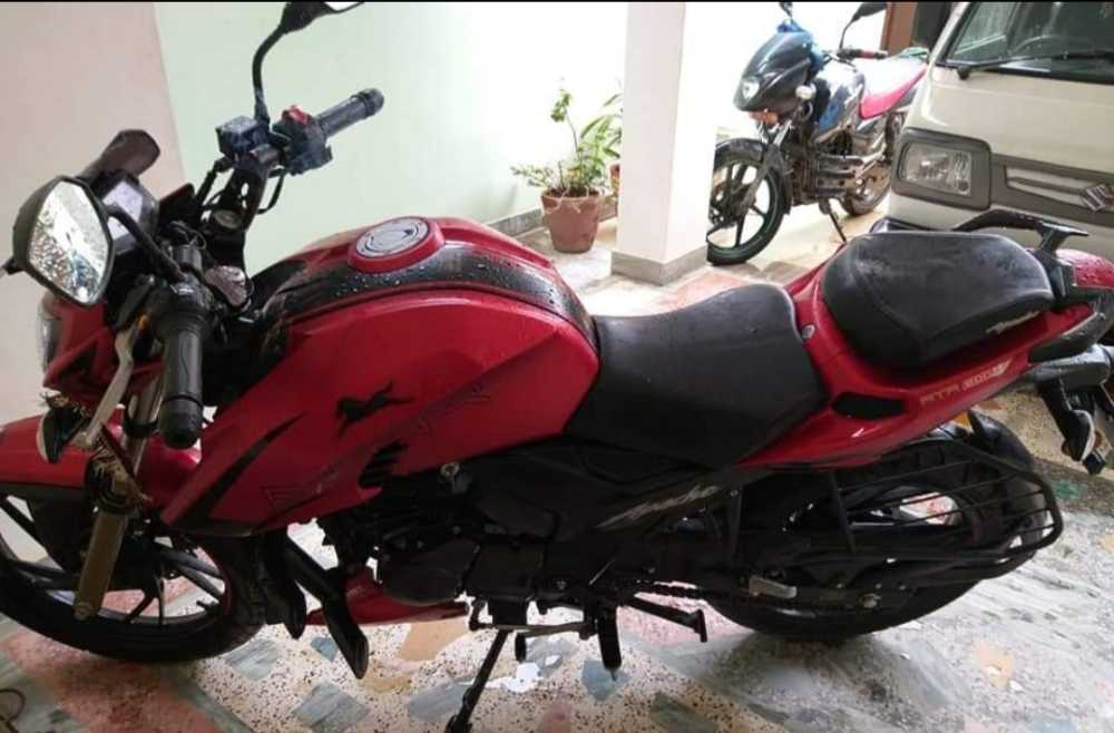 2019 TVS Apache RTR 200 4V, photo 2