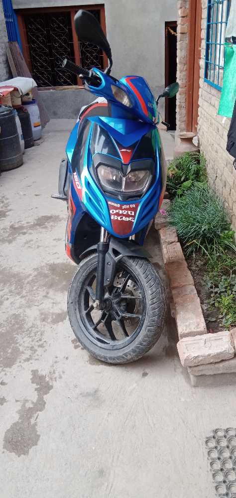 2018 Aprilia SR 150, photo 3