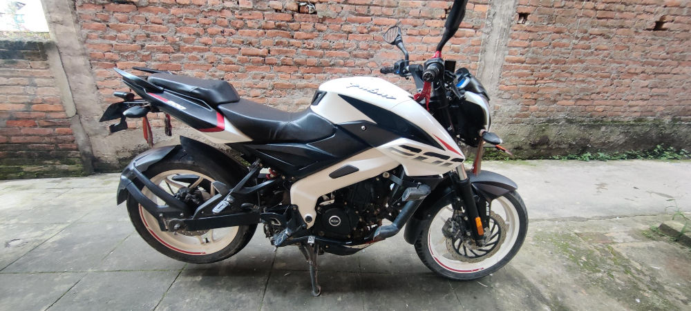 2021 Bajaj NS 200, photo 2