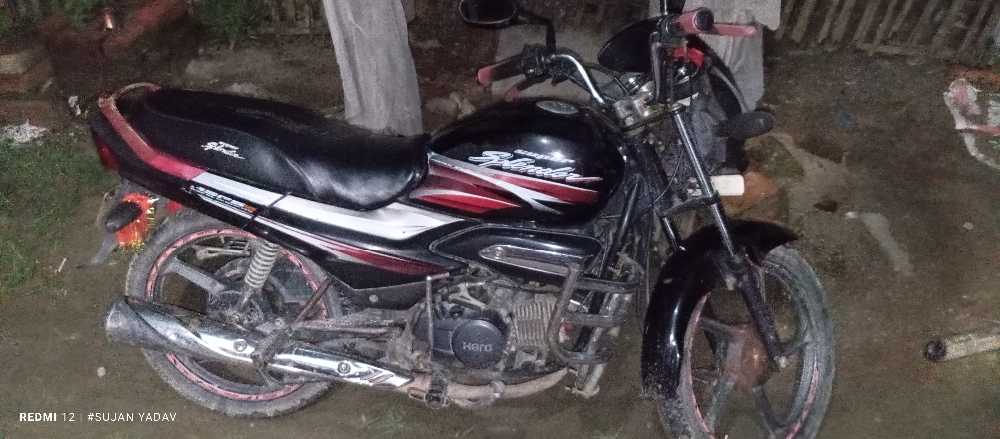2012 Hero Super Splendor, photo 2