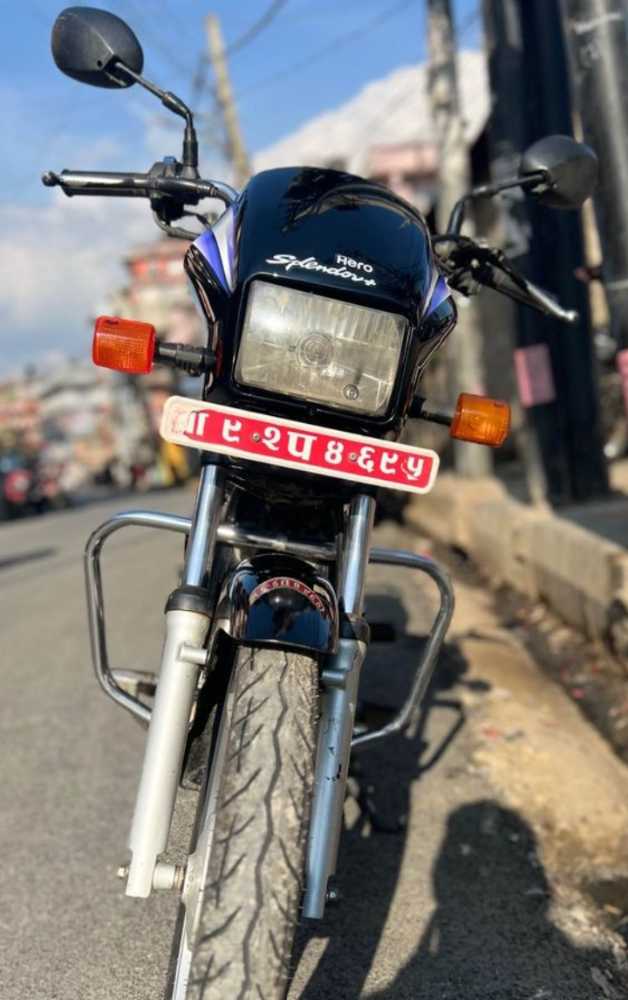 2017 Hero Splendor, photo 2