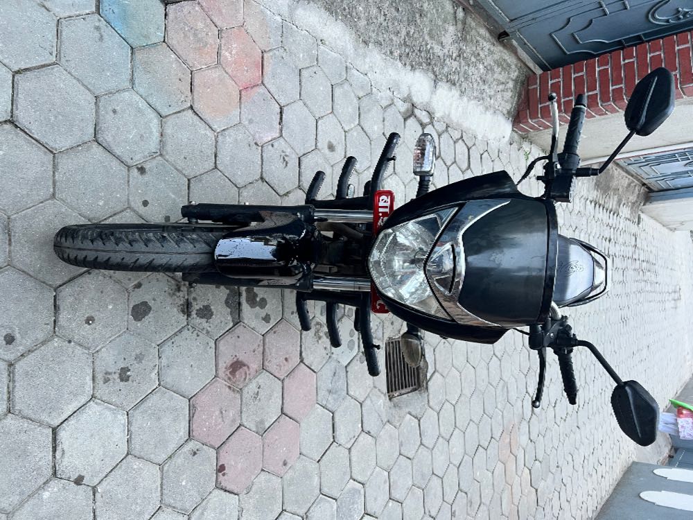 2012 Honda Unicorn, photo 5