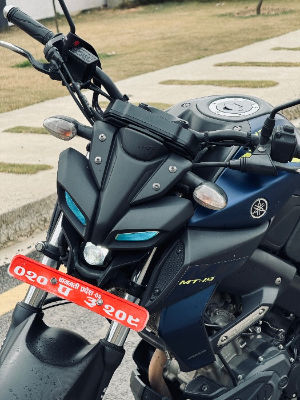 2020 Yamaha R15, photo 2