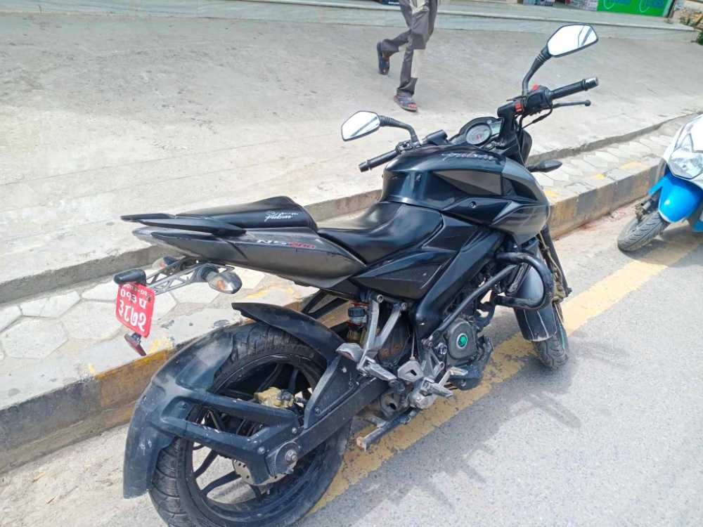 2019 Bajaj NS 200, photo 2