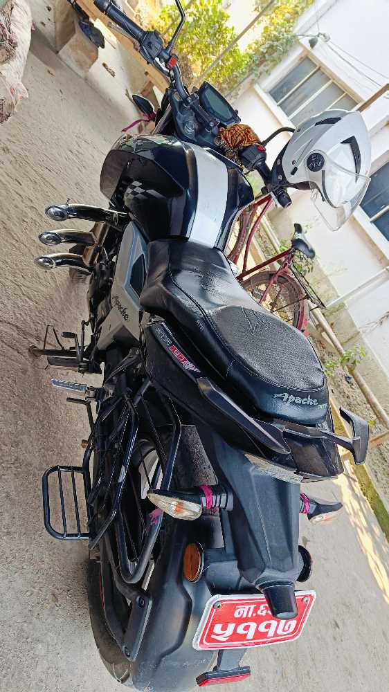 2019 TVS Apache RTR 160, photo 3