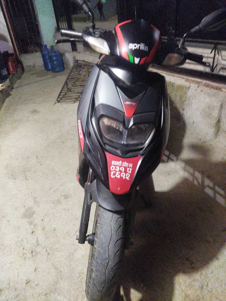 2021 Aprilia SR 150, photo 2