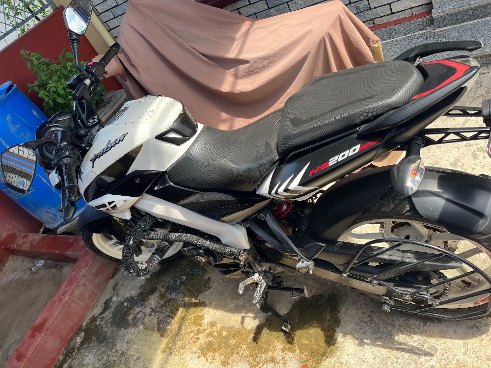 2020 Bajaj NS 200, photo 4