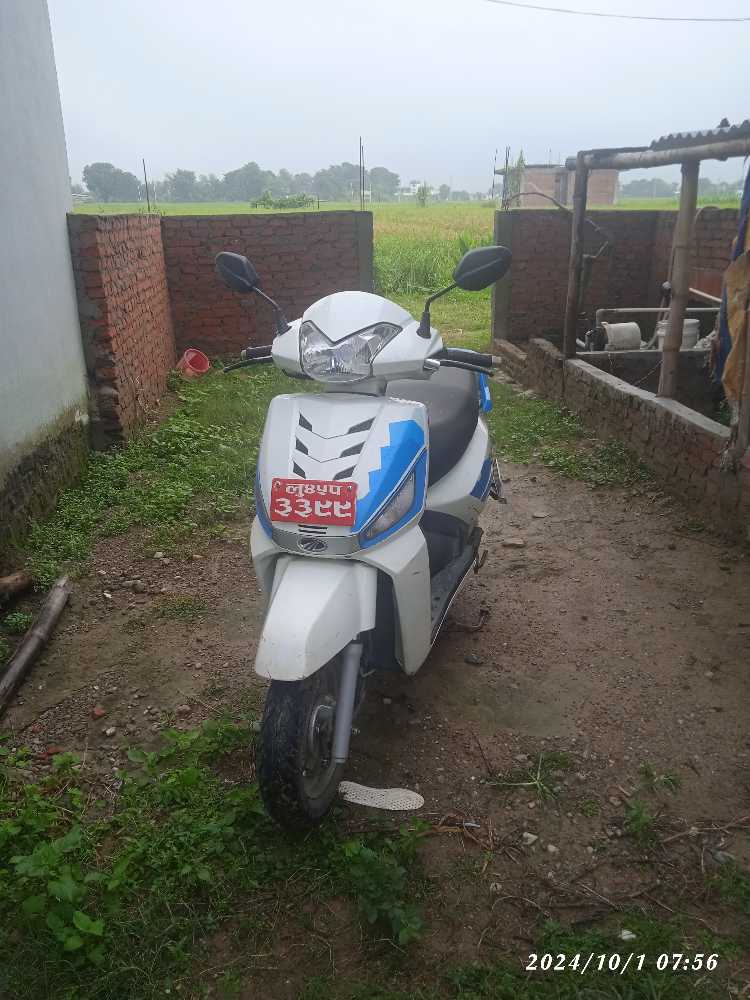 2018 Mahindra Mojo