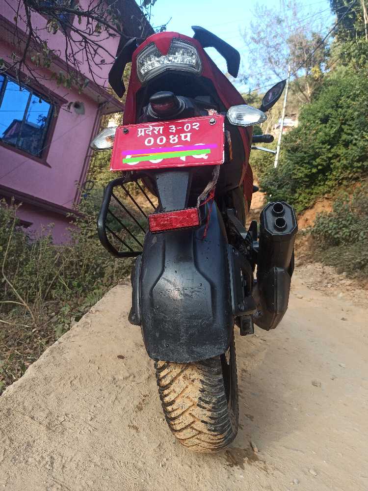 2018 TVS Apache RTR 200 4V, photo 4