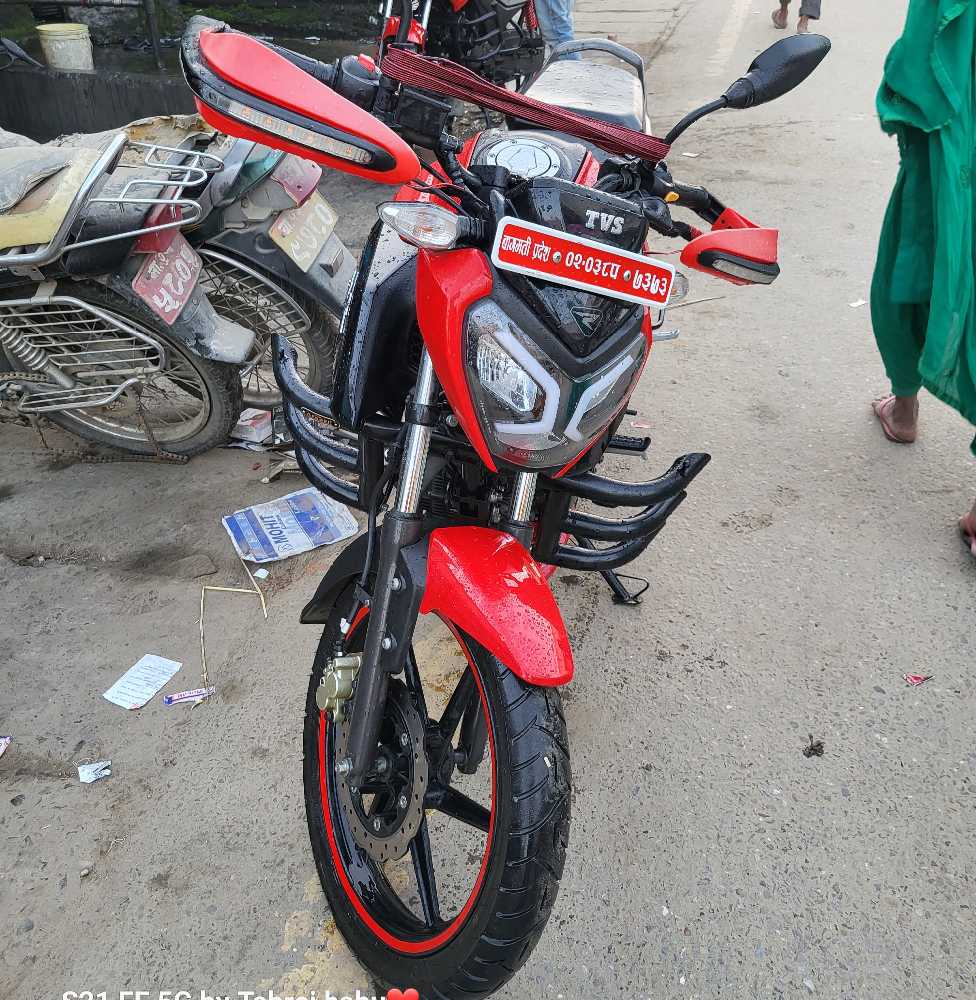 2022 TVS Raider 