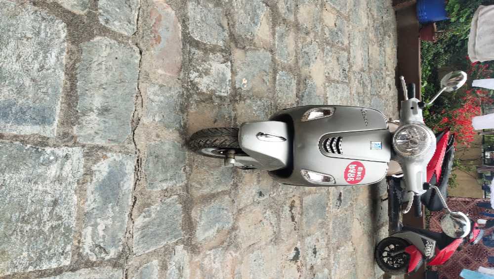 2017 Vespa VXL 125, photo 4