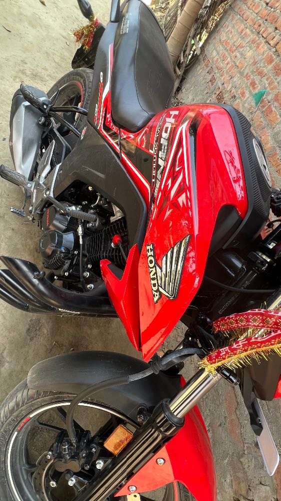 2022 Honda CB Hornet, photo 5