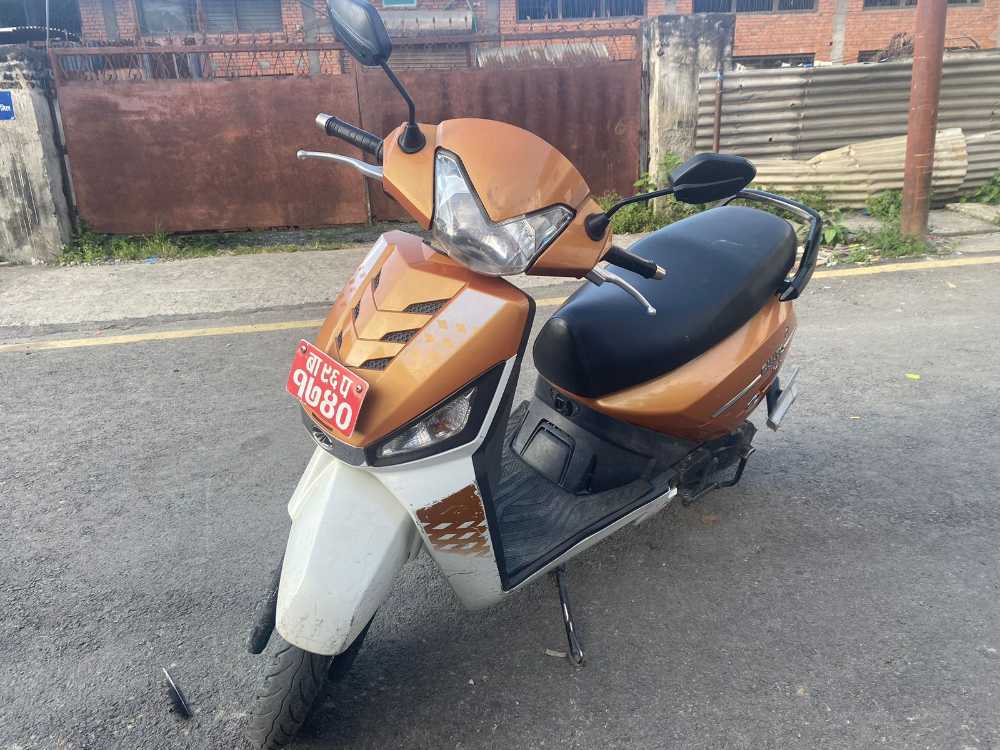 2018 Mahindra Gusto
