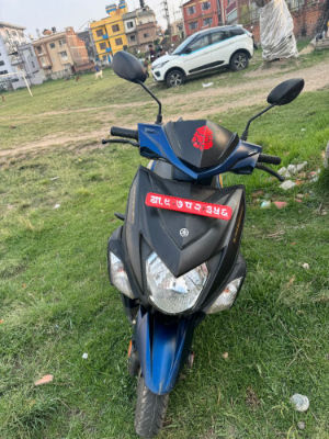 2019 Yamaha R15, photo 2