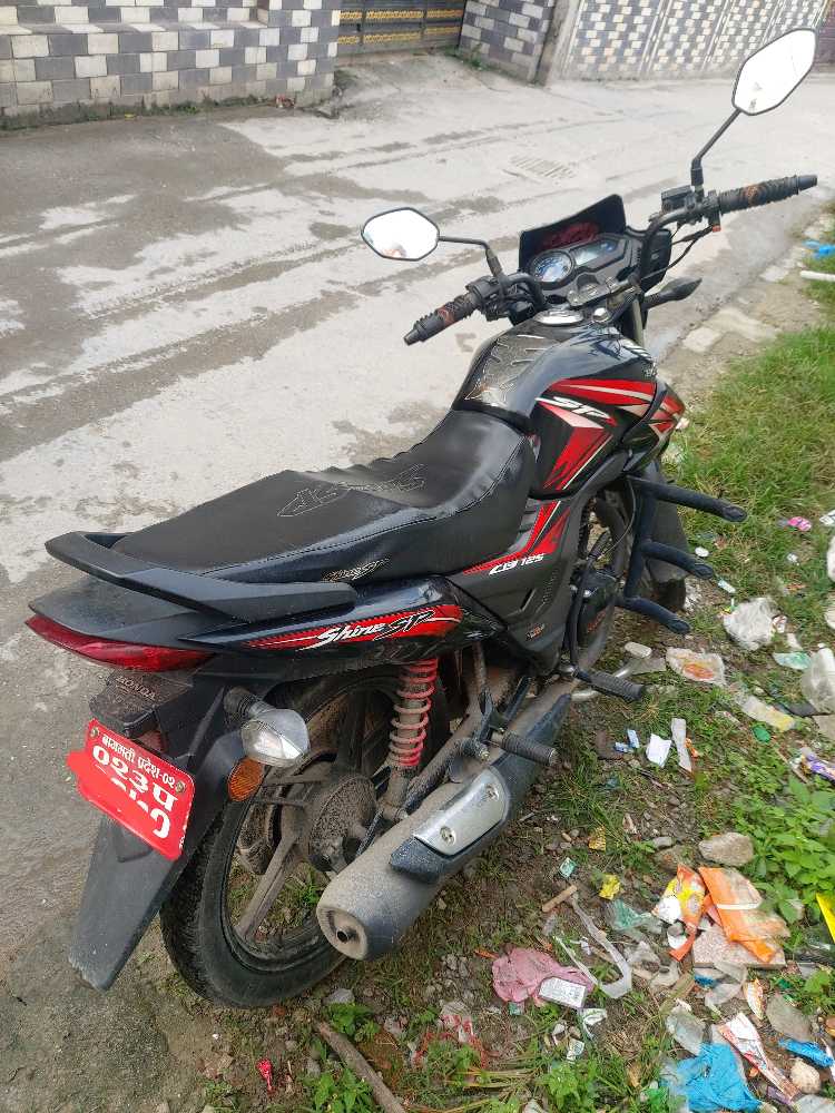 2021 Honda Shine, photo 3
