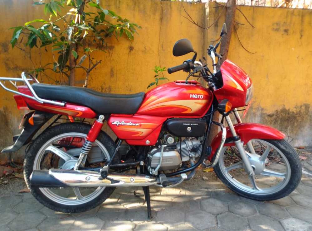 2022 Hero Splendor, photo 2