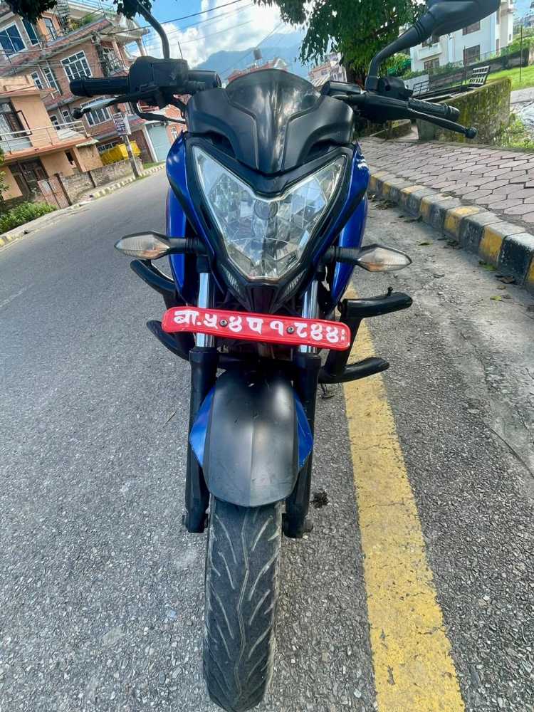 2012 Bajaj Plusar 150, photo 3