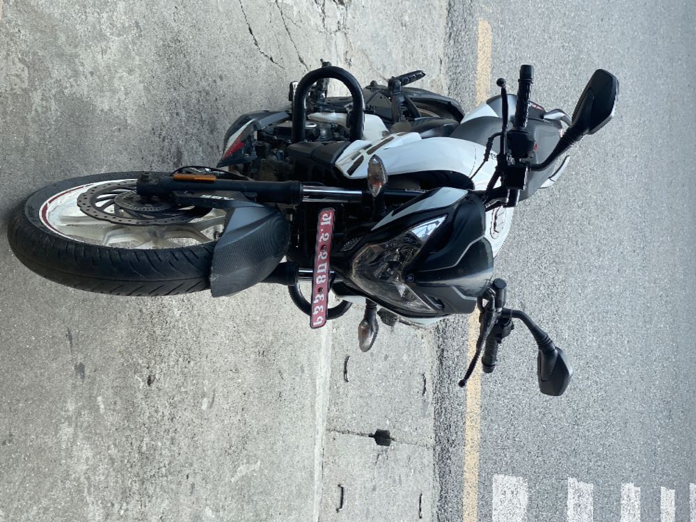 2021 Bajaj NS 200, photo 4