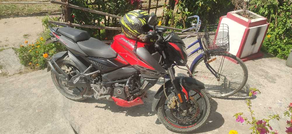 2021 Bajaj NS 200