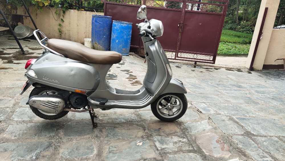 2017 Vespa VXL 125, photo 3