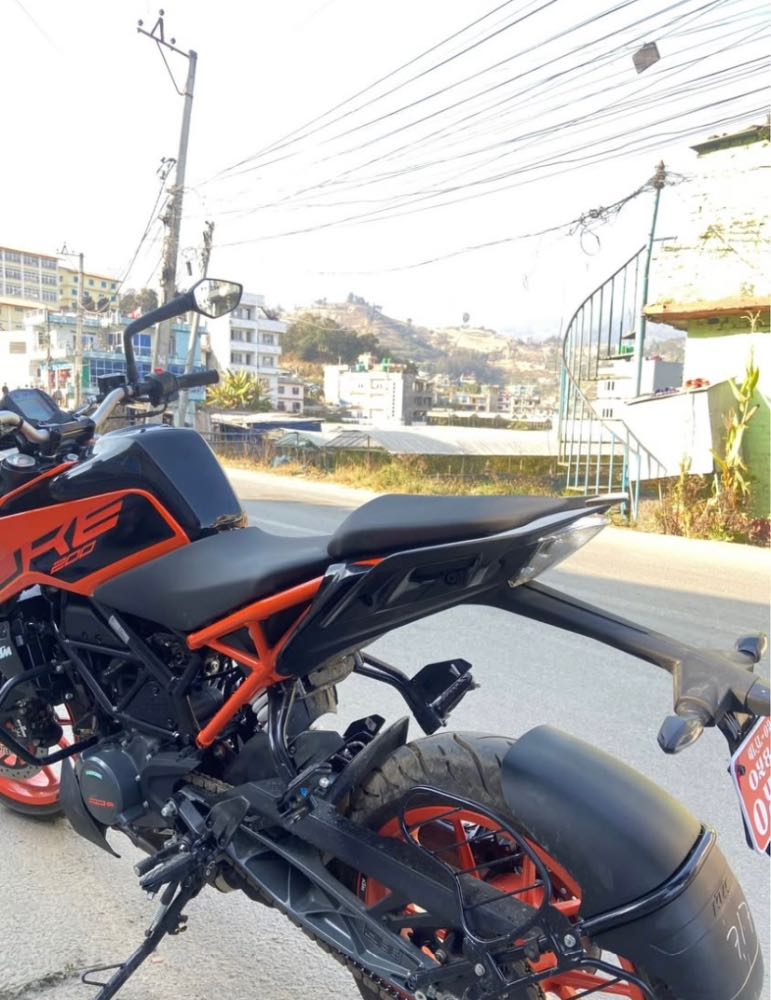 2022 KTM Duke 200, photo 2
