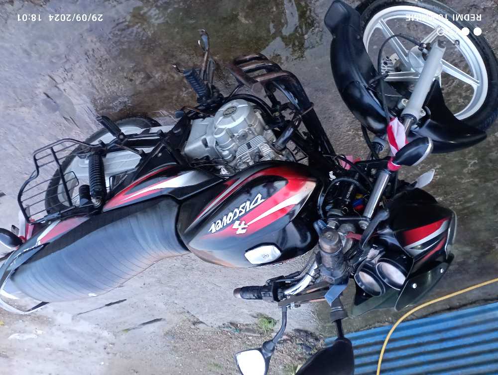 2017 Bajaj Discover 125, photo 3
