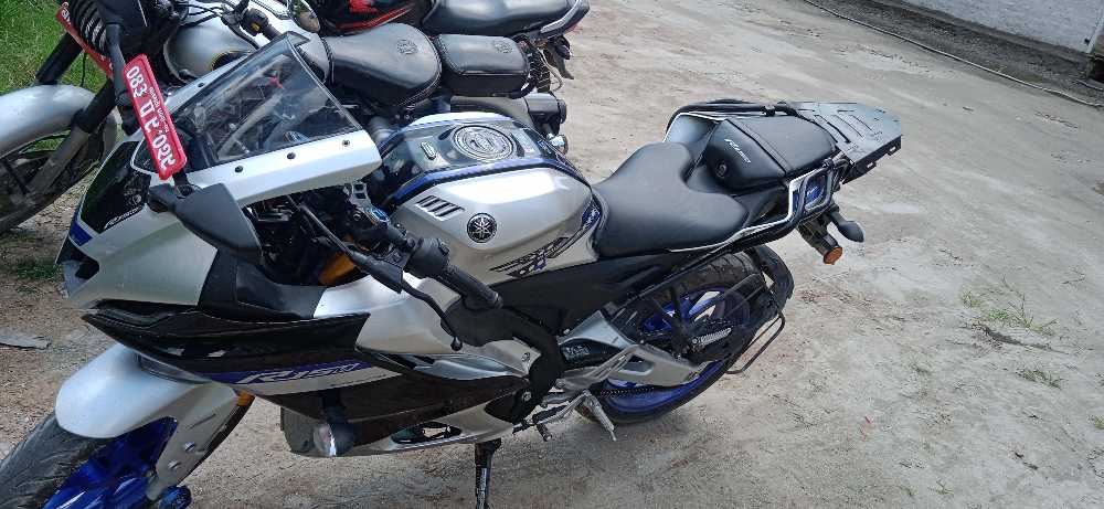 2022 Yamaha R15