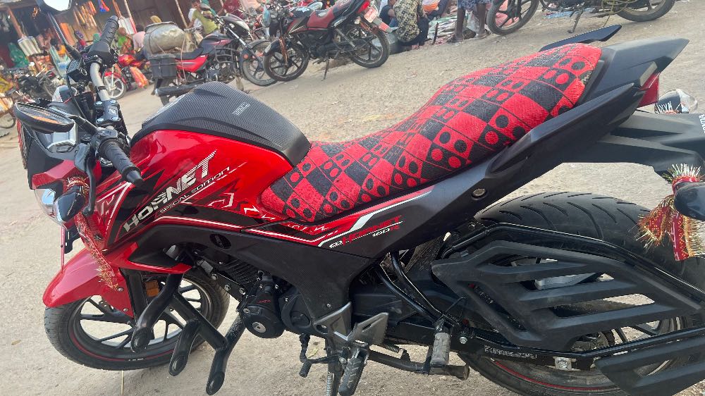 2022 Honda CB Hornet, photo 6