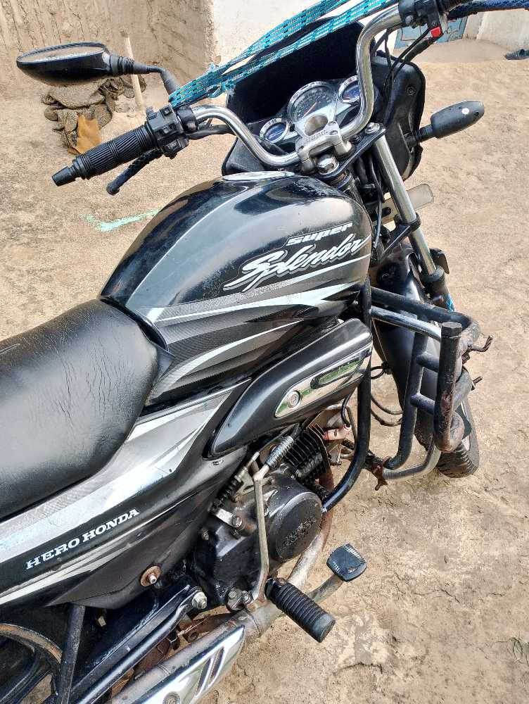 2010 Hero Splendor, photo 2