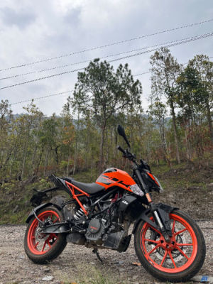 2022 KTM Duke 200, photo 2