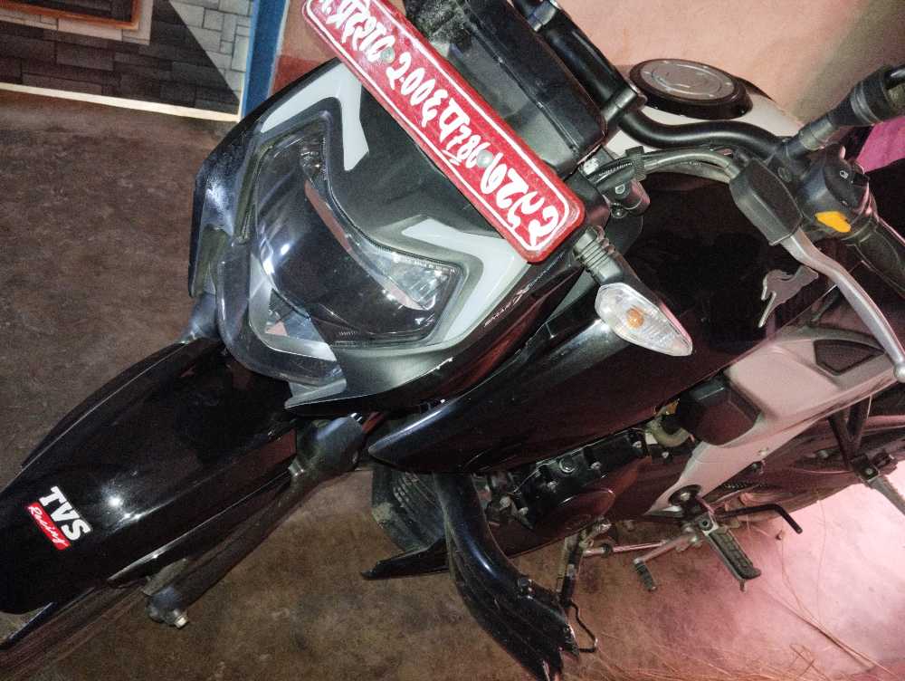 2022 TVS Apache RTR 160 4V, photo 2
