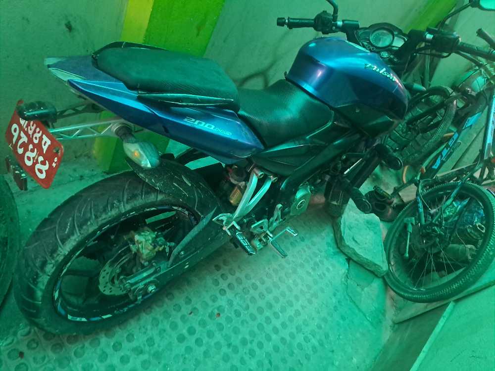 2012 Bajaj NS 200, photo 2