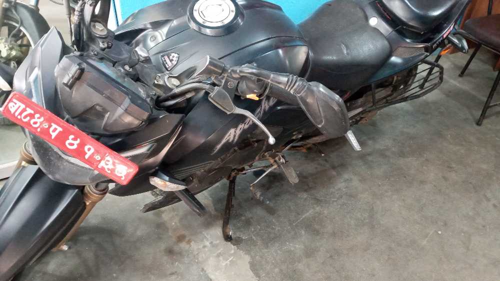 2016 TVS Apache RTR 200 4V, photo 3