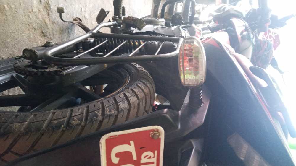 2017 Bajaj Plusar 220, photo 2