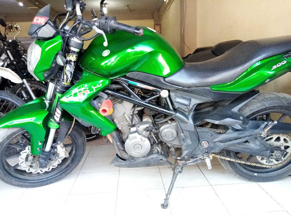 2016 Benelli TNT 300i