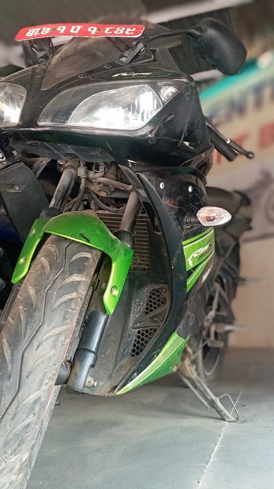 2016 Yamaha R15, photo 4