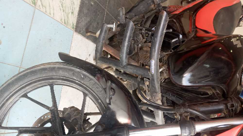 2013 Suzuki Hayate, photo 2