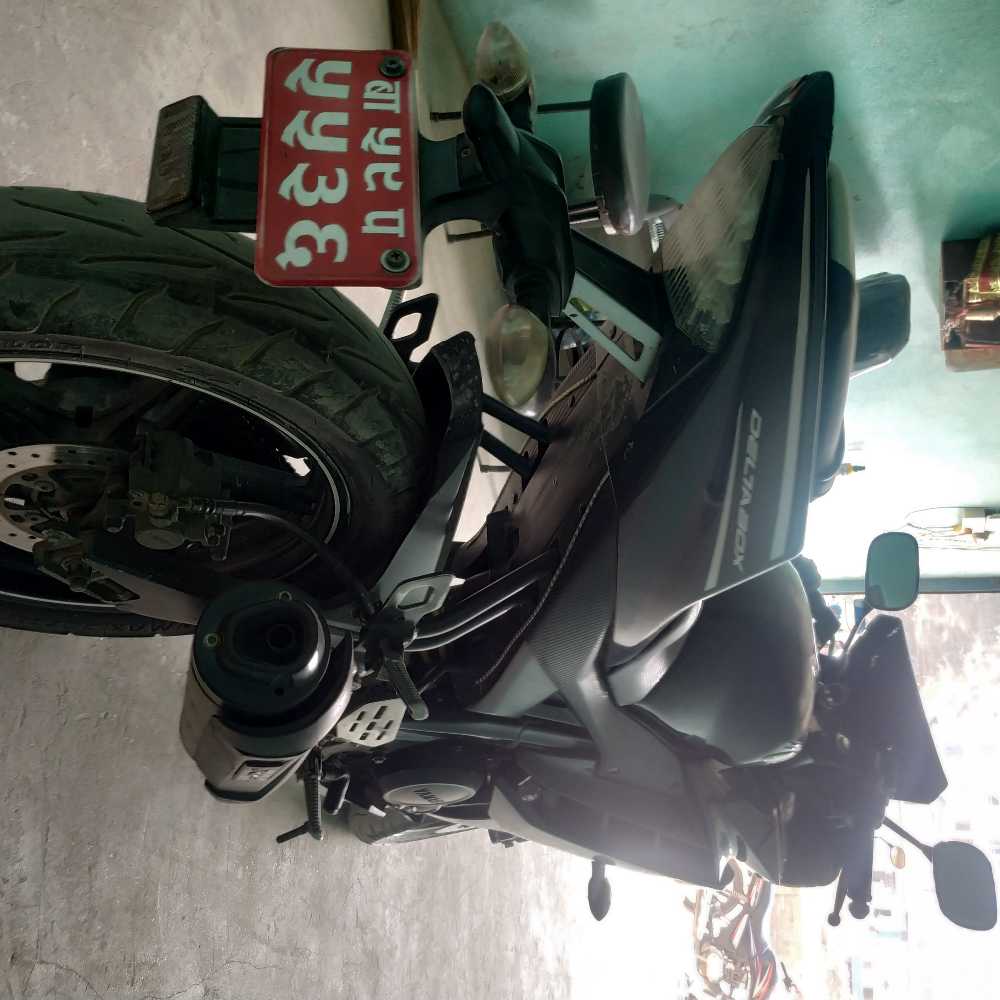 2012 Yamaha R15, photo 3