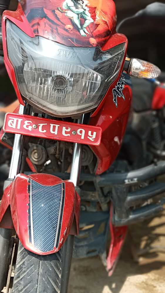 2015 TVS Apache RTR 160, photo 2