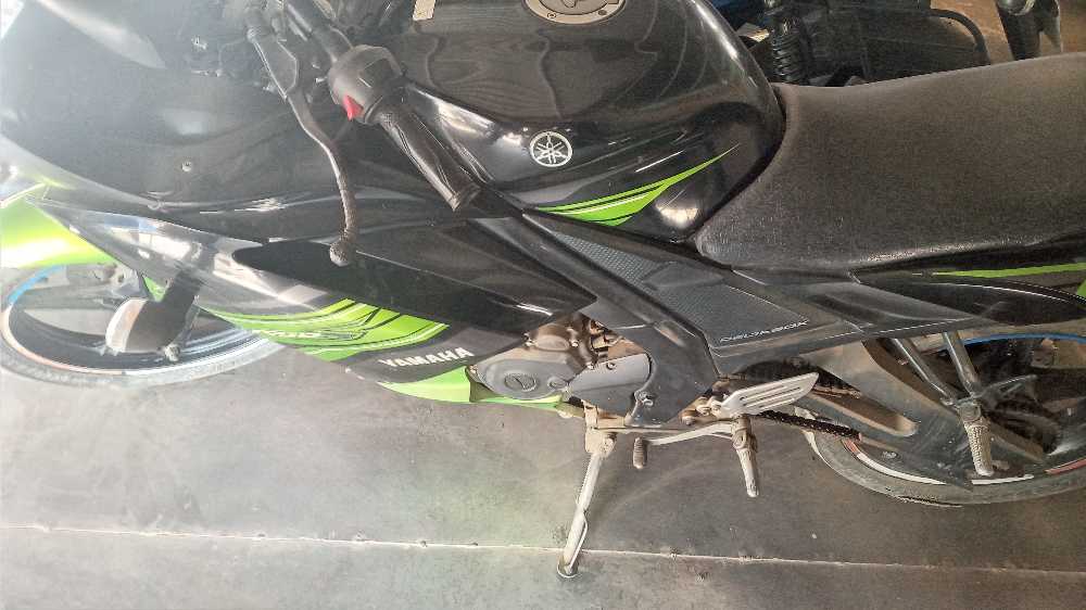 2016 Yamaha R15, photo 2