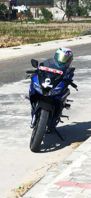 2021 Yamaha R15, photo 2