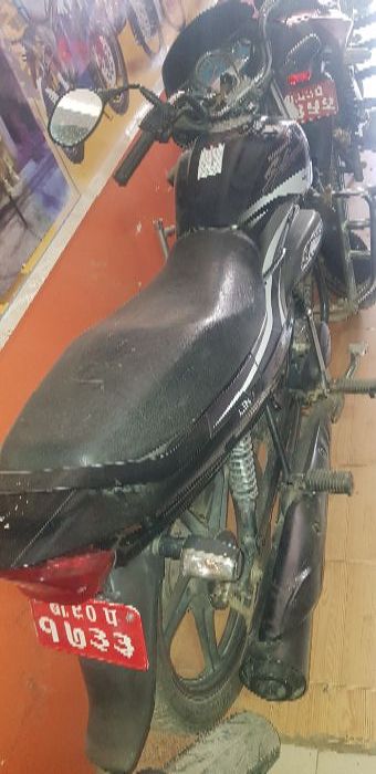 2018 Hero Super Splendor, photo 2