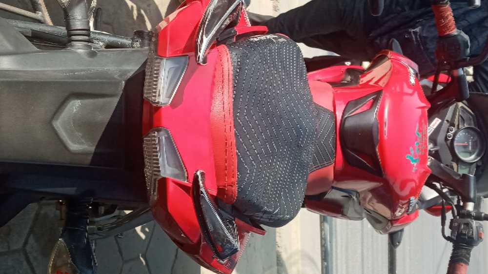 2016 Bajaj AS150, photo 3