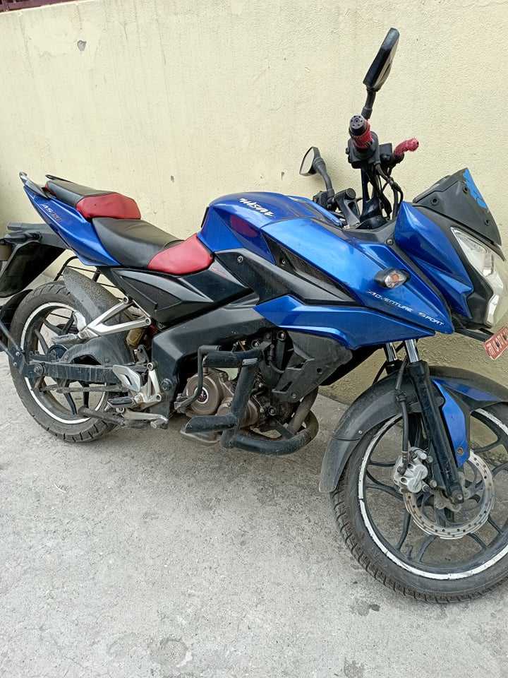 2015 Bajaj Pulsar 150 AS, photo 2