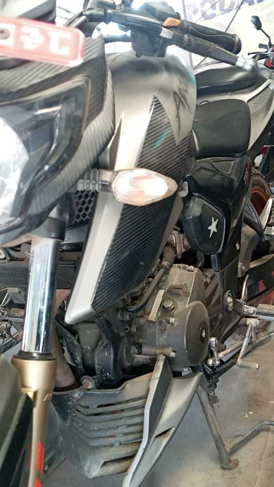 2016 TVS Apache RTR 200 4V, photo 5