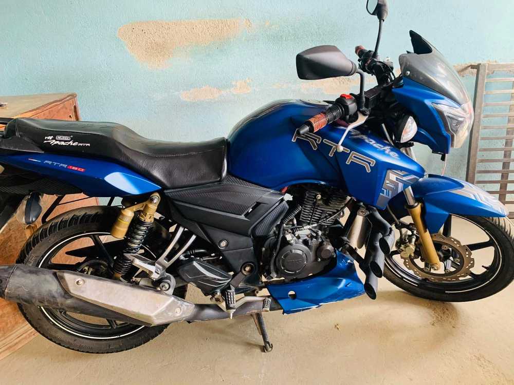 2017 TVS Apache RTR 180, photo 3